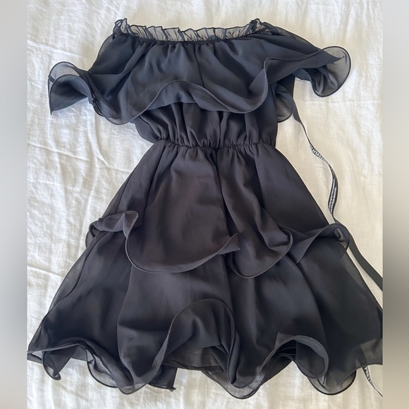 Prettylittlething black chiffon Bardot ruffle tiered dress - Picture 1 of 12